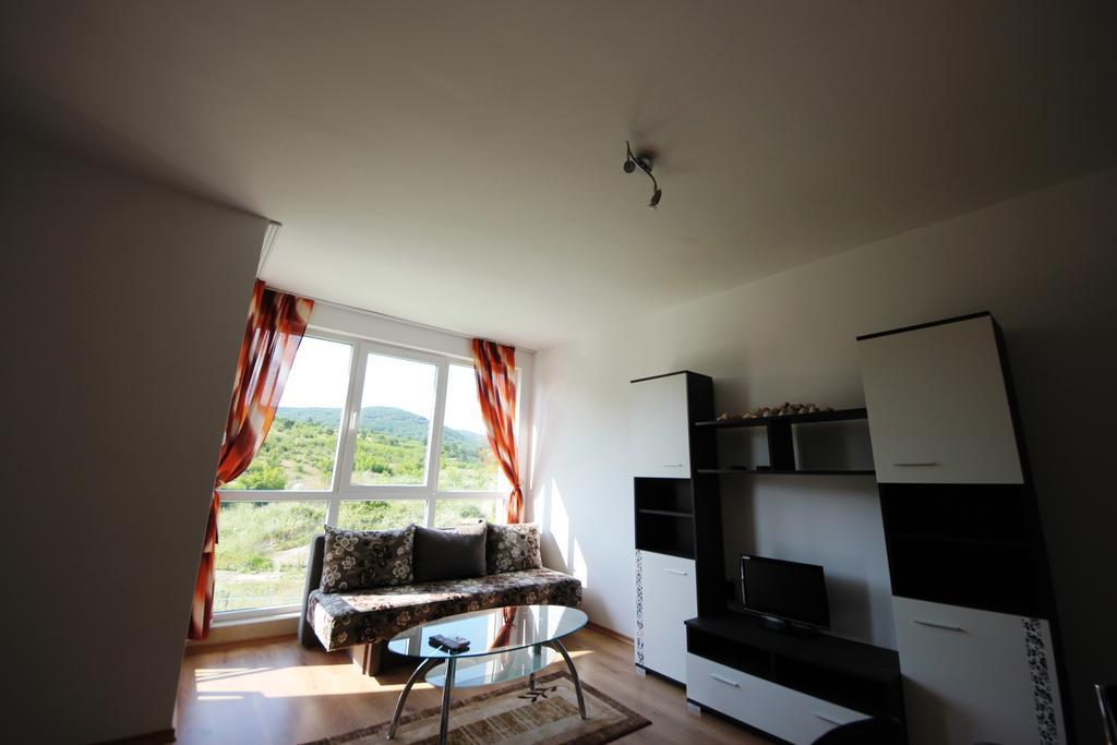 Menada Butterfly Apartment Sveti Vlas Room photo