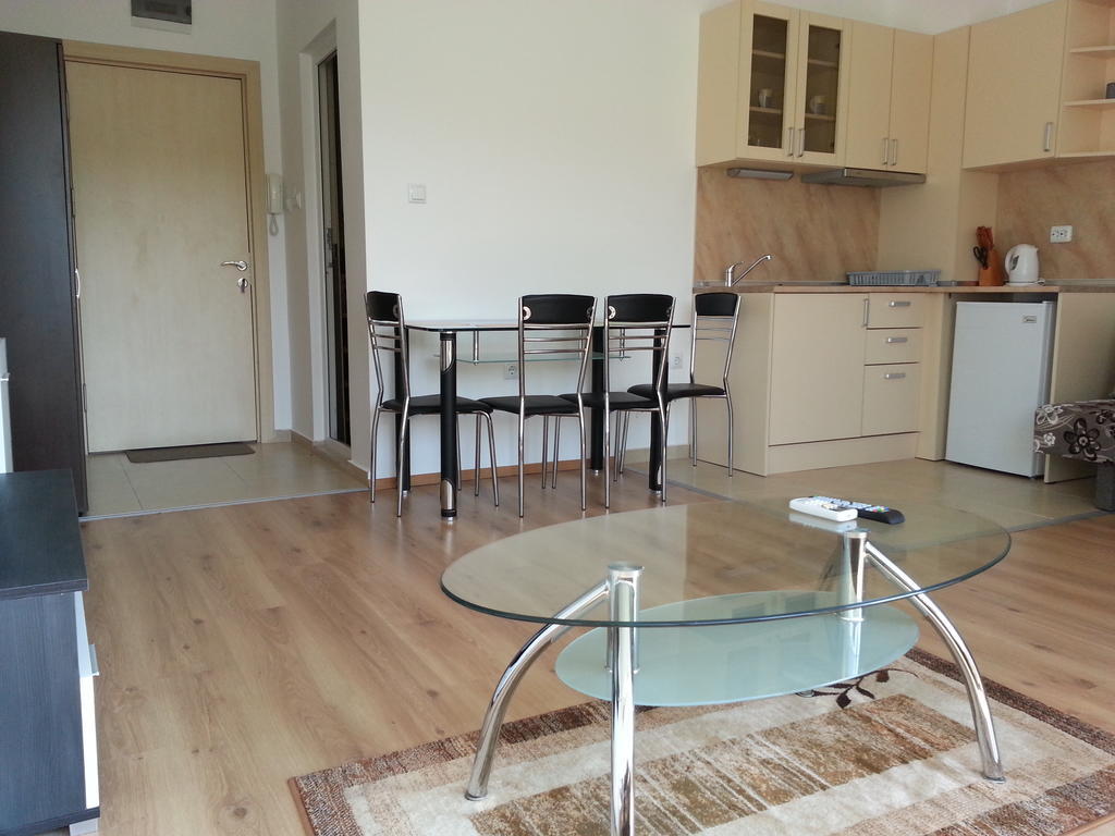 Menada Butterfly Apartment Sveti Vlas Room photo