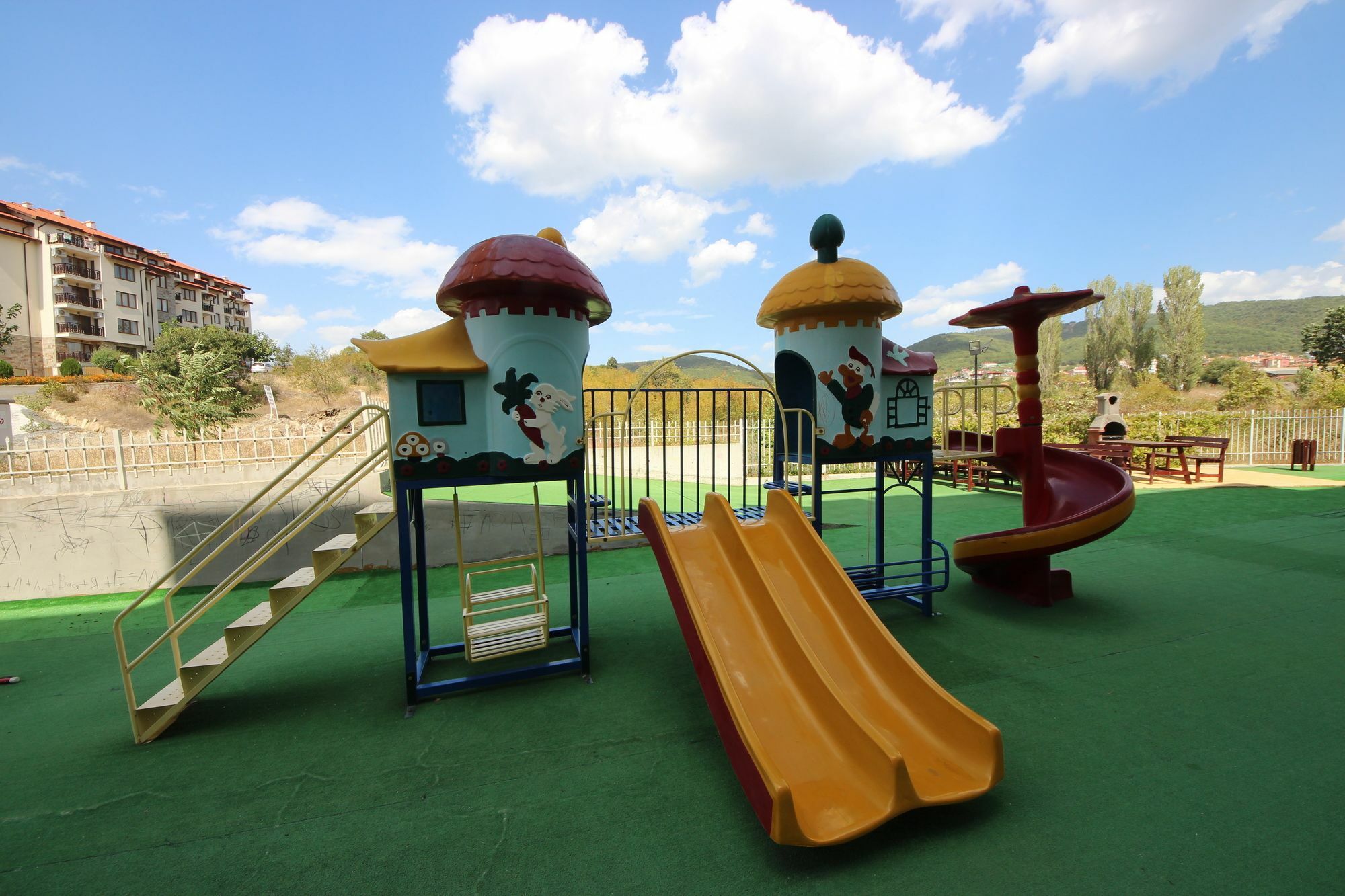 Menada Butterfly Apartment Sveti Vlas Exterior photo