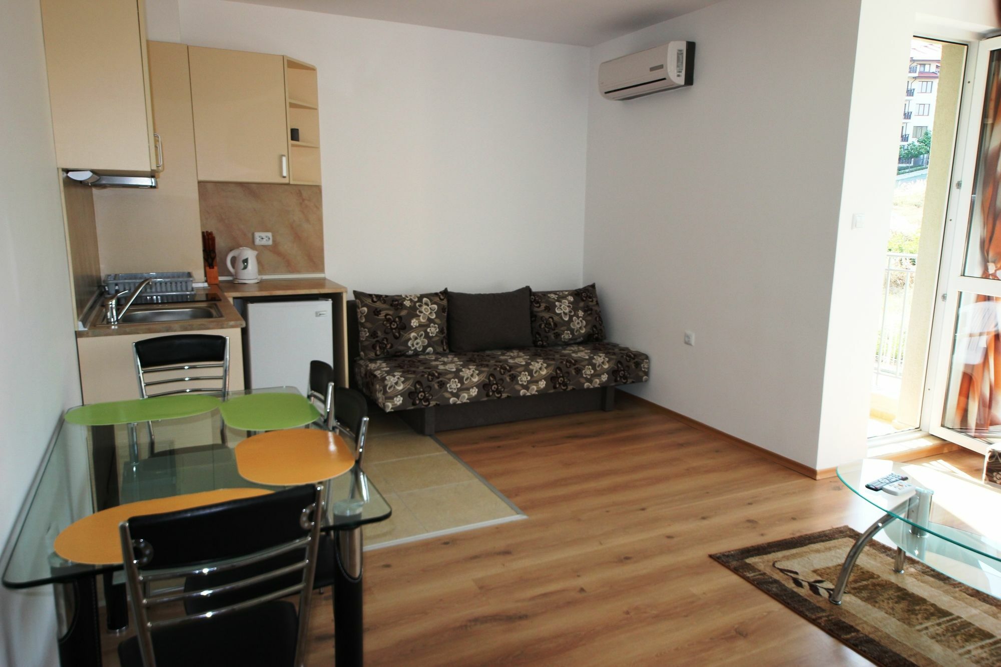 Menada Butterfly Apartment Sveti Vlas Exterior photo