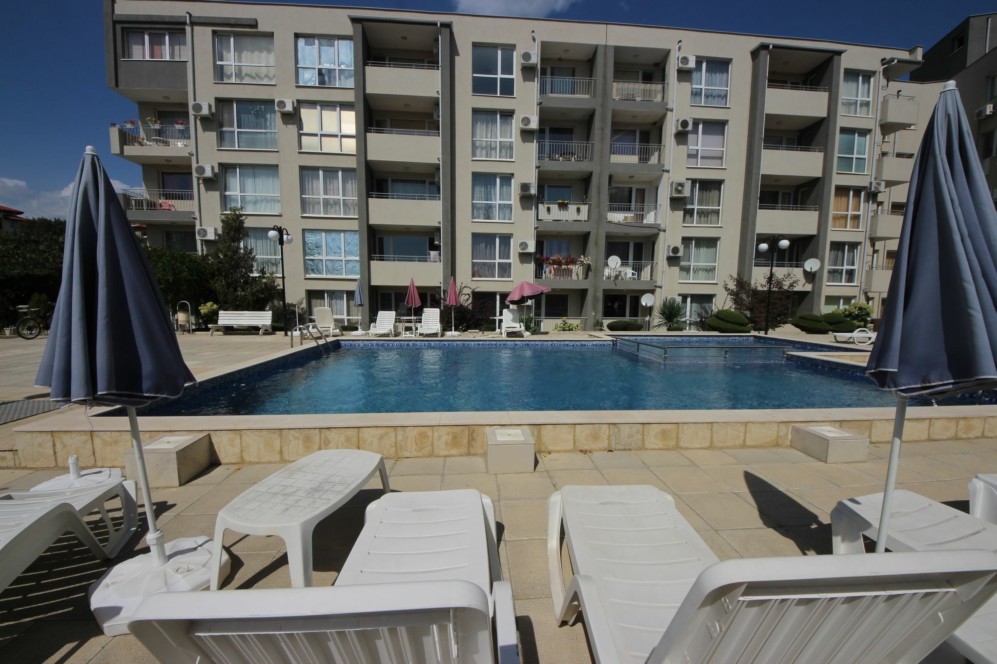 Menada Butterfly Apartment Sveti Vlas Exterior photo